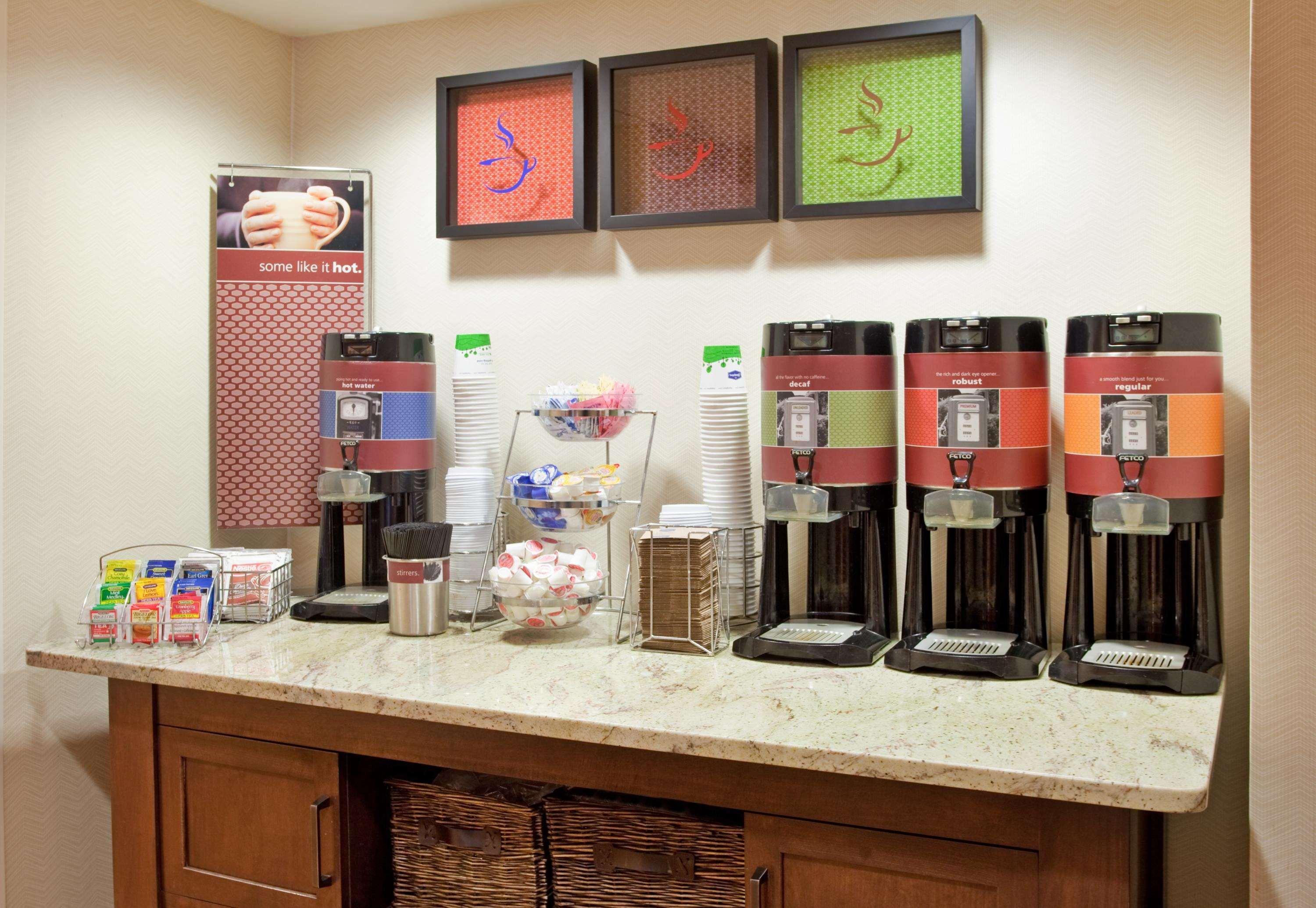 Hampton Inn Pittsburgh/Airport Moon Township Екстериор снимка