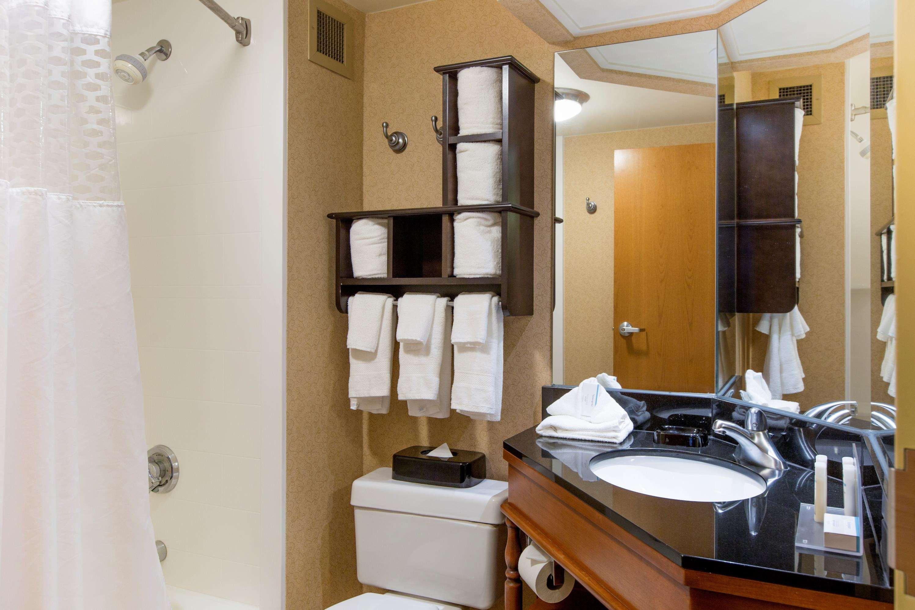 Hampton Inn Pittsburgh/Airport Moon Township Екстериор снимка