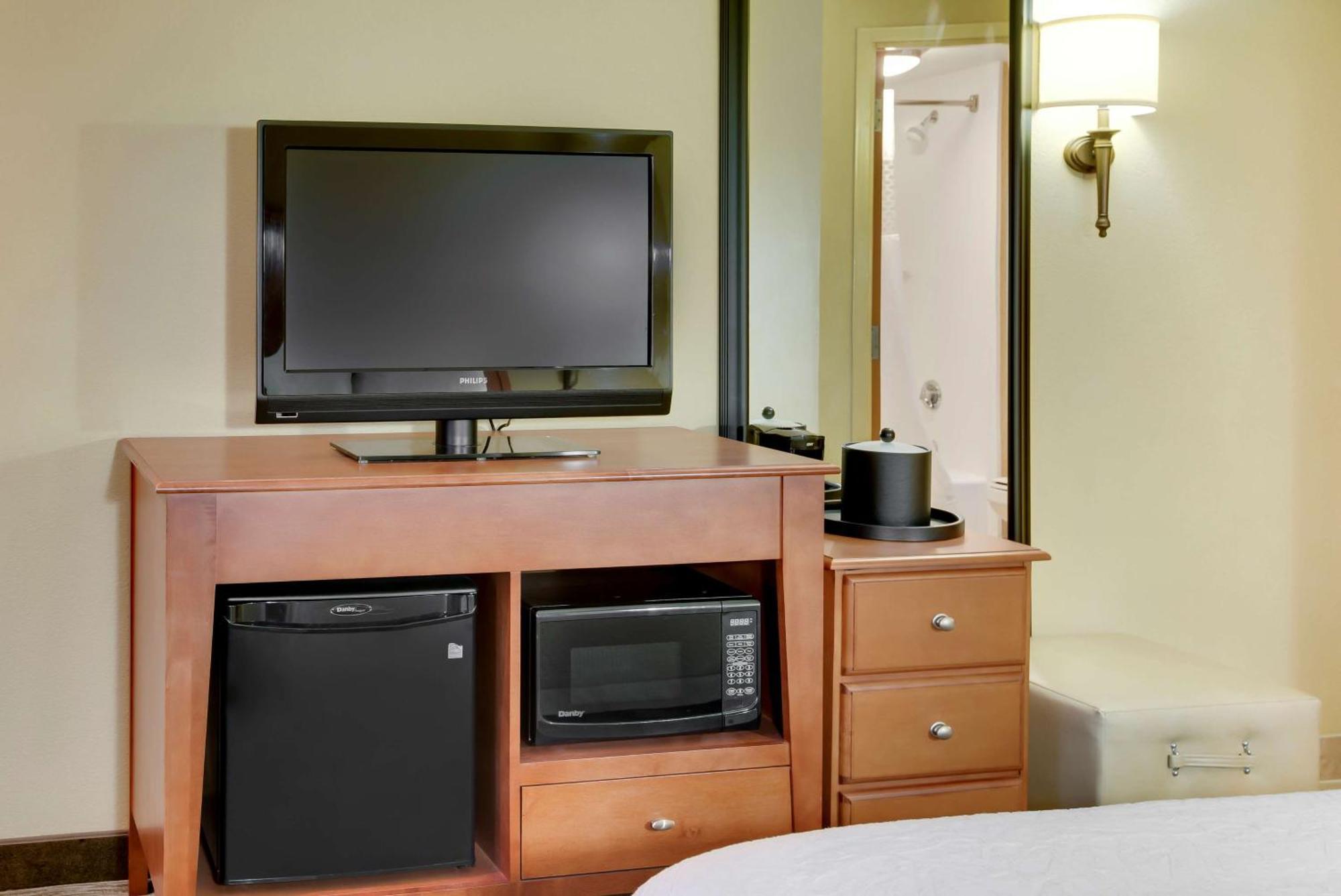 Hampton Inn Pittsburgh/Airport Moon Township Екстериор снимка