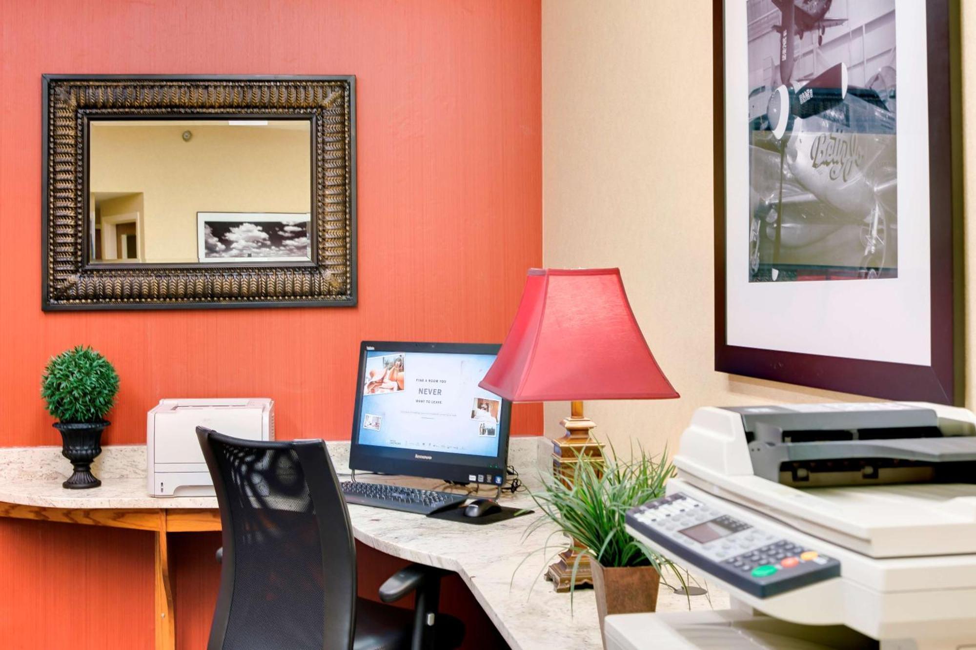 Hampton Inn Pittsburgh/Airport Moon Township Екстериор снимка