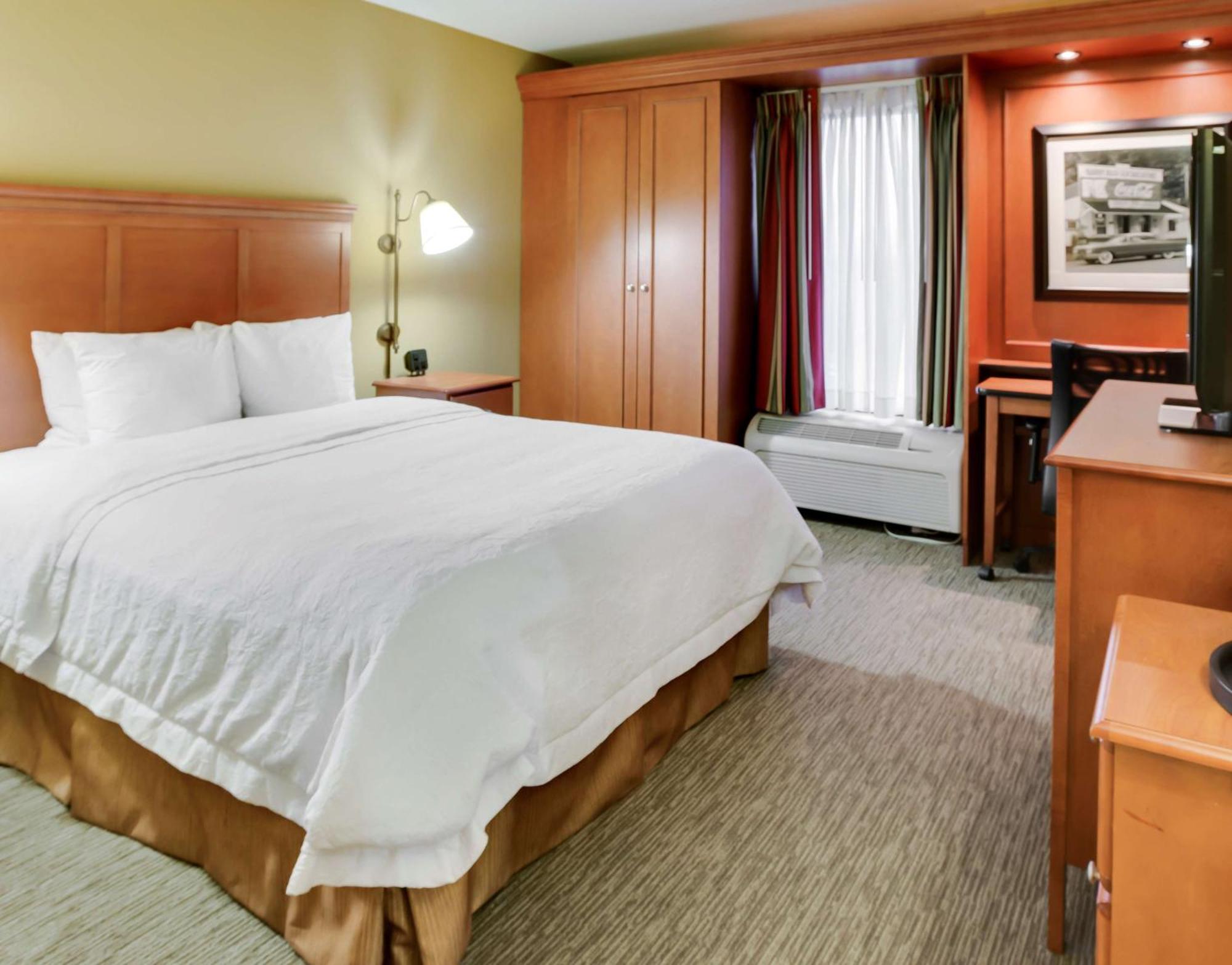 Hampton Inn Pittsburgh/Airport Moon Township Екстериор снимка