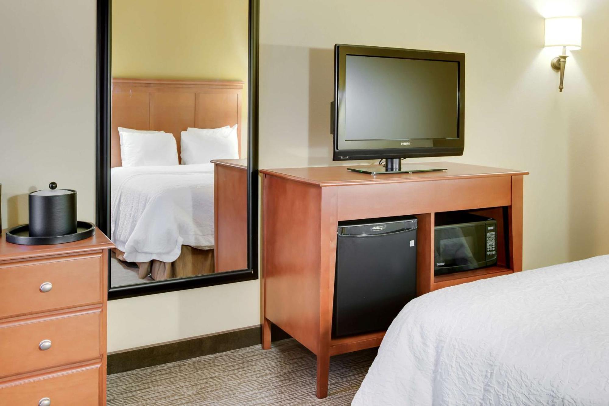 Hampton Inn Pittsburgh/Airport Moon Township Екстериор снимка
