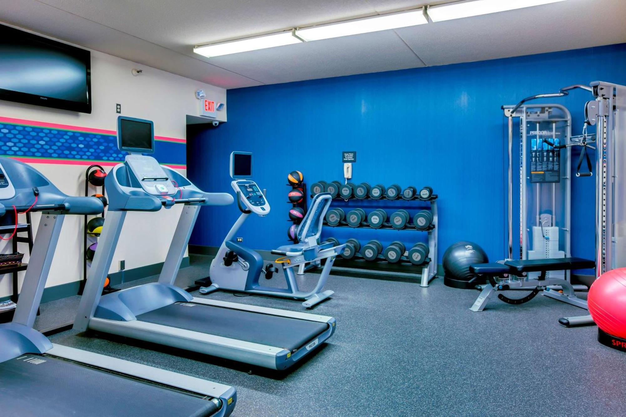 Hampton Inn Pittsburgh/Airport Moon Township Екстериор снимка